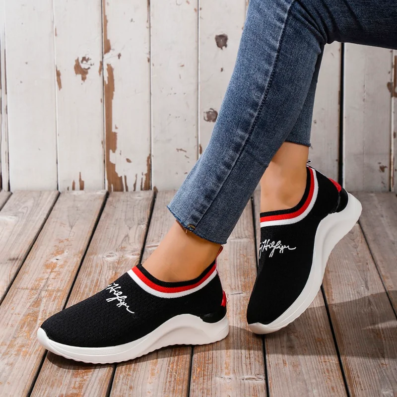 

Спортивная обувь Женская Весенняя сетчатая обувь летние легкие кроссовки модная дышащая женская обувь большого размера 43