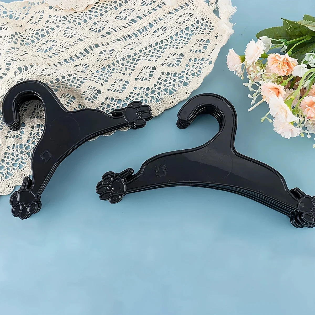 Dog PawPet Clothes Hanger Mini Cute Anti Slip Storage Dog Cat Clothes Rack