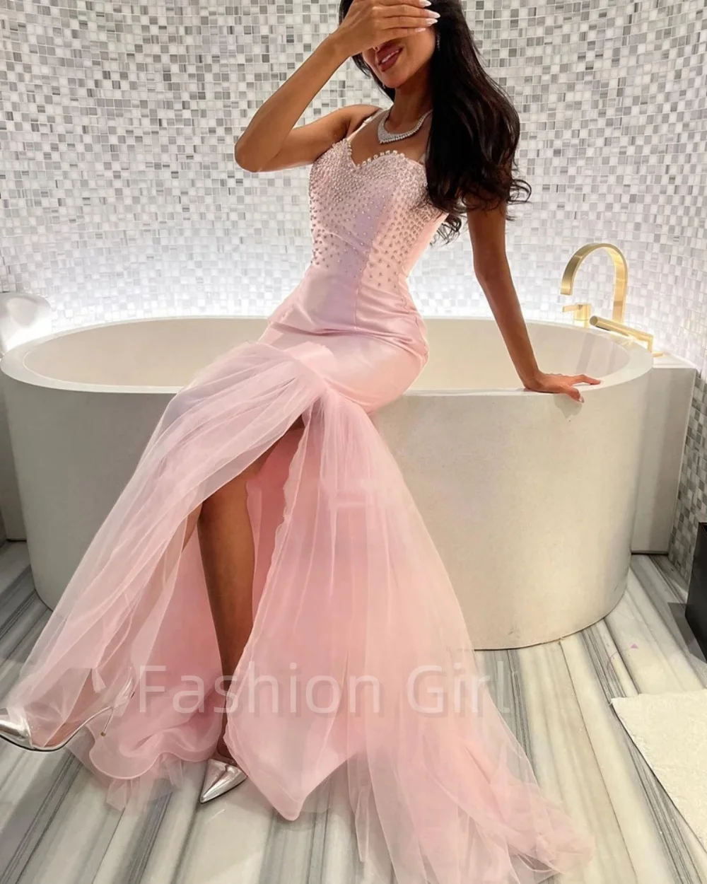 

Pink Evening Dresses Mermaid Pink Sparkly Pearls High Side Split Custom Made Arabic Formal Wedding Party Gowns Prom Dress 2024