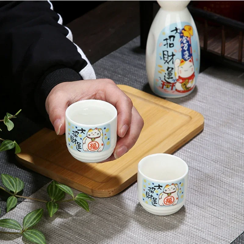 Retro Japanese Sake Wine Set Hand-painted Lucky Cat Ceramics Pot Cups Set