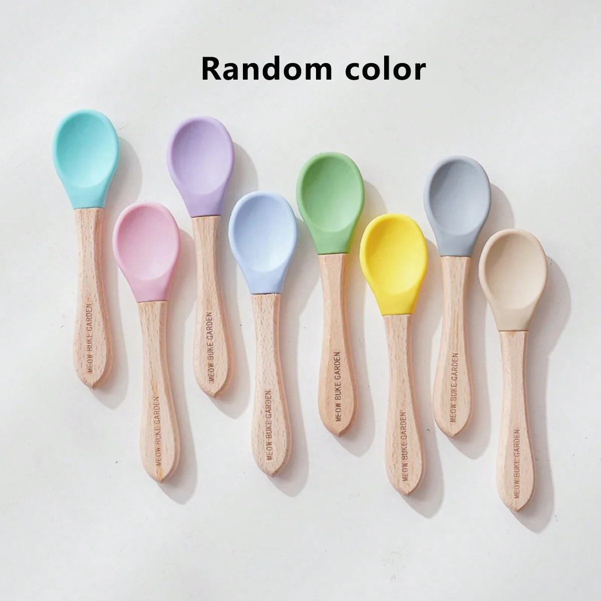 1pc-Pet cat canned food spoon, wooden handle, silicone material, wet food feeding spoon for kittens, pet supplies-random color