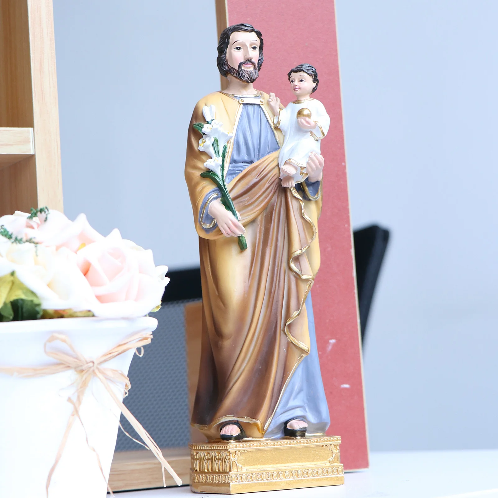 Saint Joseph Statue Ornament Religious Indoor Tabletop Decoration Housewarming Gift Resin Handicrafts Collectibles