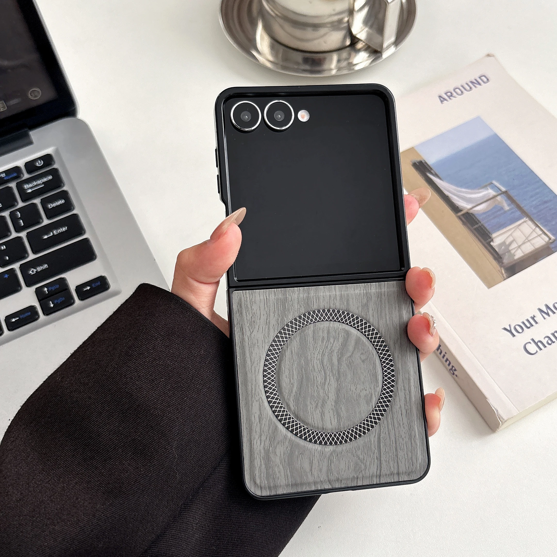Luxury Wood Grain Magnetic Leather Phone Case with Magsafe Compatibility - Shockproof Cover