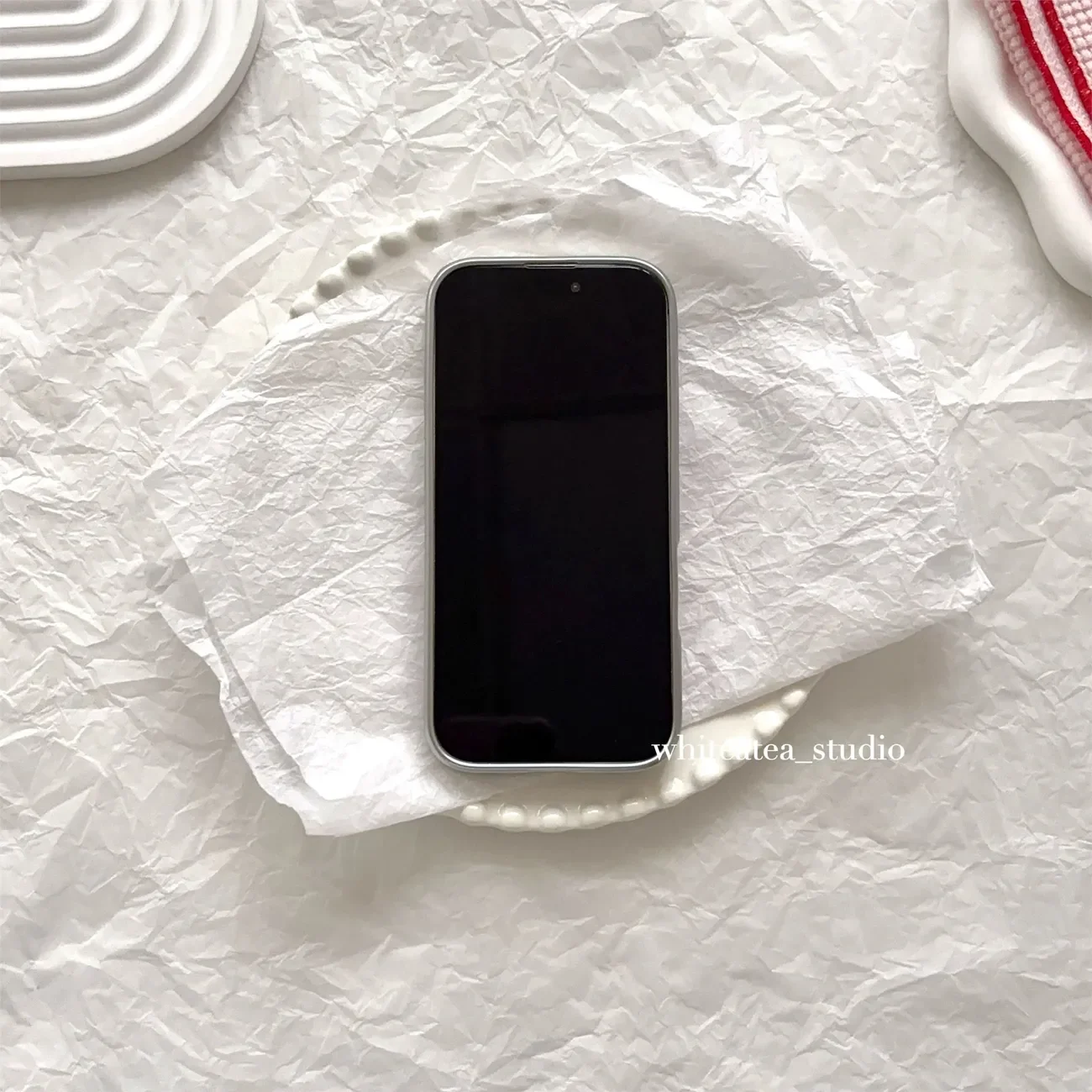 Korean Red Grid Electroplating Drip Glue Phone Case - Y2K Inspired Cover