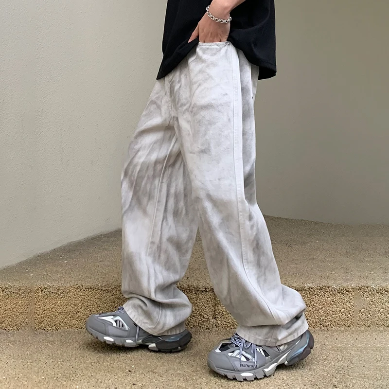 Рисунок 3 - Джинсы грязный дизайн в стиле ретро