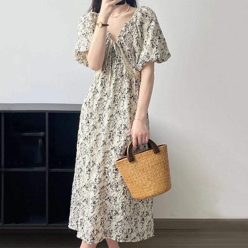 

2023 Summer New in Women's Dress Midi High Waist Wrapped Ink Floral V-Neck Lace Up Fold Neckline Drawstring Lace Patchwork 80767