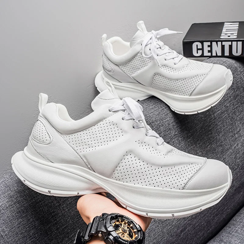 2024 New Retro Versatile Men's Casual Board Shoes with Thick Soles Durable Lightweight Comfortable Personalized Lace Up Sneakers 3