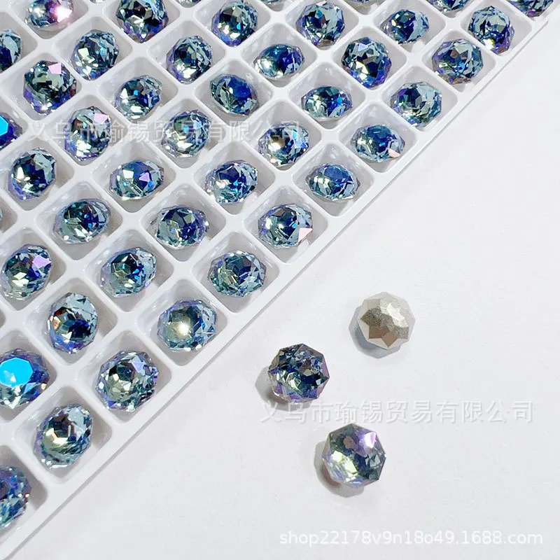 10 Stück K9 hochwertige 8 x 8 mm acht Seiten rosenförmige Nagelkunst-Dekorationen für trendige Nägel – Detail 9