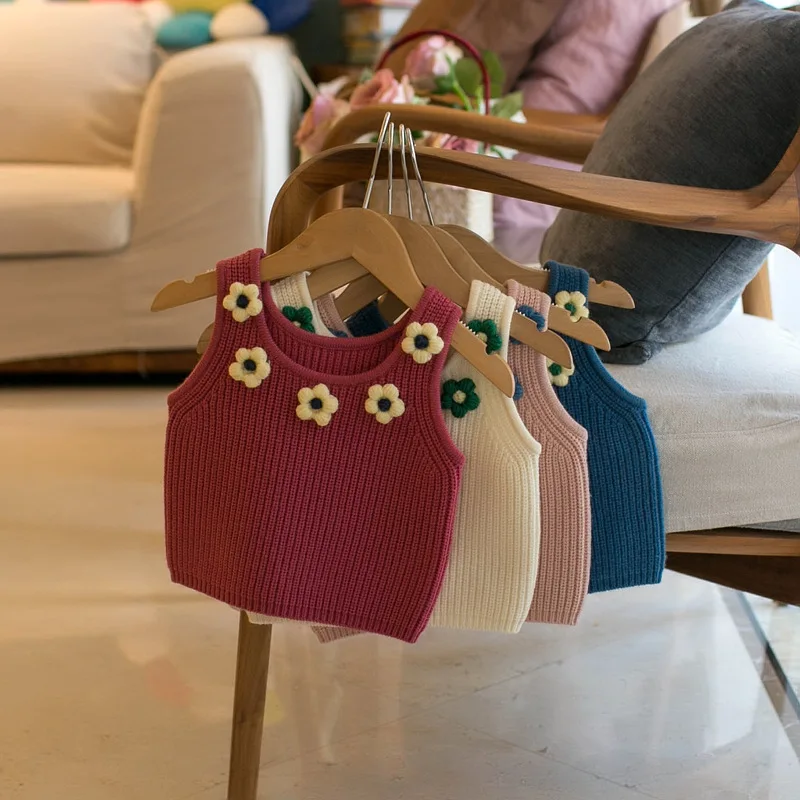 

2023 Korea Autumn Baby Girl Waistcoat Lace Neckline Sleeveless Kid Girl Vest Knitted Candy Color Recreational Children Girl Vest