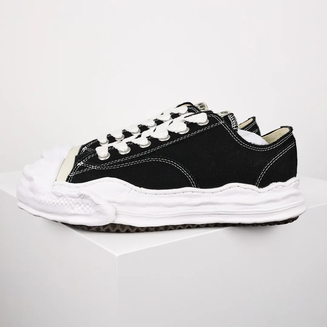 

Fashion luxury brands Dissolved Sulfide Sole Canvas Shoes Lace up Retro Casual Sports Shoes Unisex Couple Sneakers