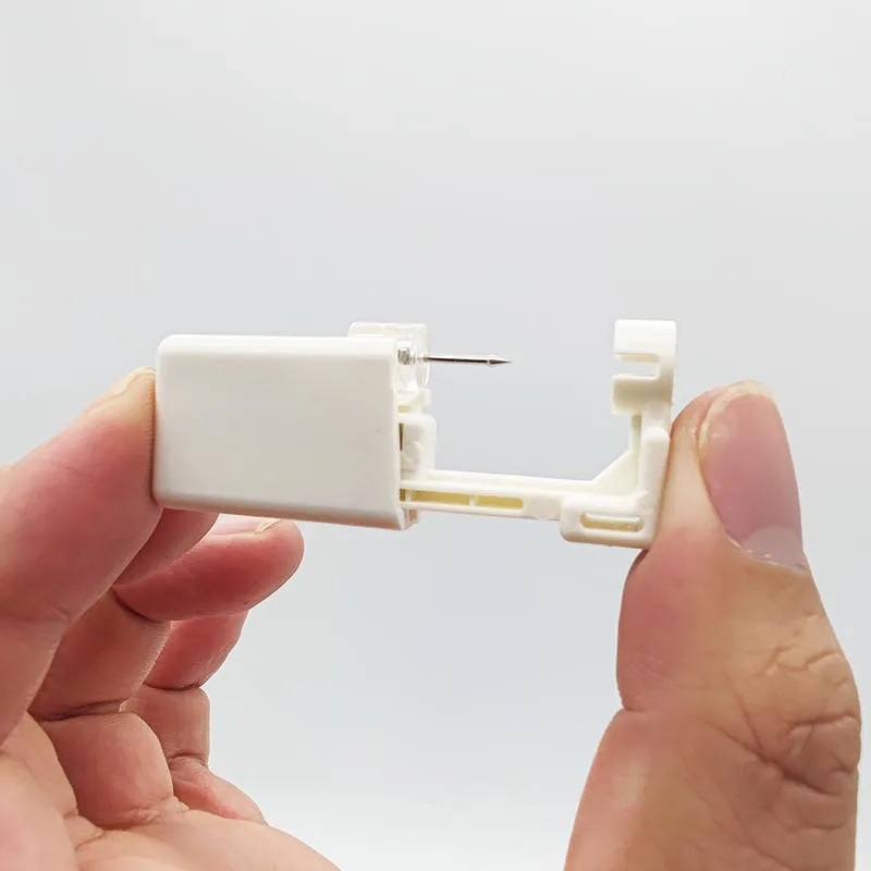 Disposable Safe Sterile Piercing Unit For Gem Nose Studs Piercing Gun Piercer Tool Machine Kit Earring Stud Body Jewelry 1 Unit ear piercing tool,piercing jewelry,nose studs,body piercing earrings,ear piercing jewelry,ear studs,nose piercing gun,body piercing kit,body piercing jewelry,body jewelry,piercing tool