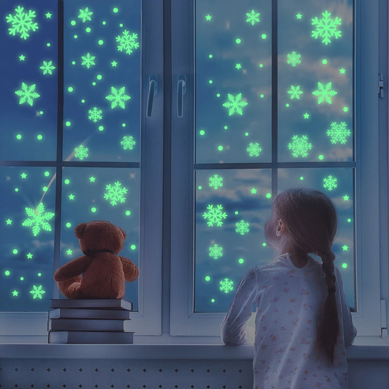 1set Christmas Luminous Snowflake Wall Stickers Glow In The Dark Ceiling Wall Window Decals Xmas Festival Birthday Party Decor