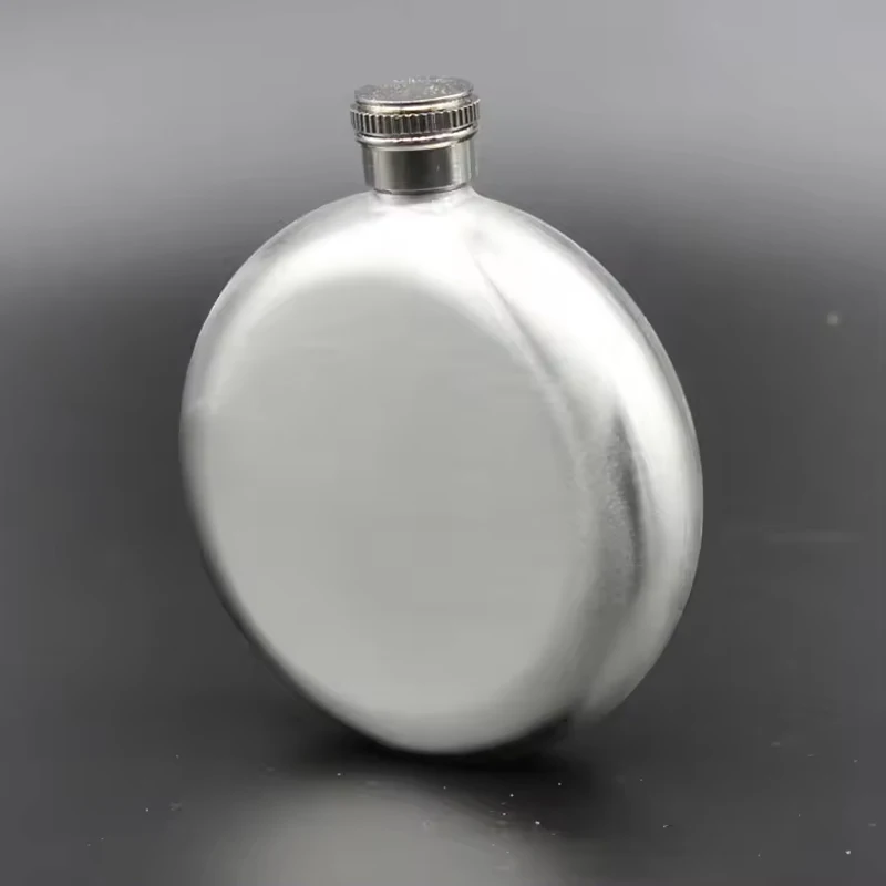 Description Picture 4 of item5oz Portable Metal Liquor Pocket Container with Lid Stainless Steel Mini Leak Proof Round Hip Flask