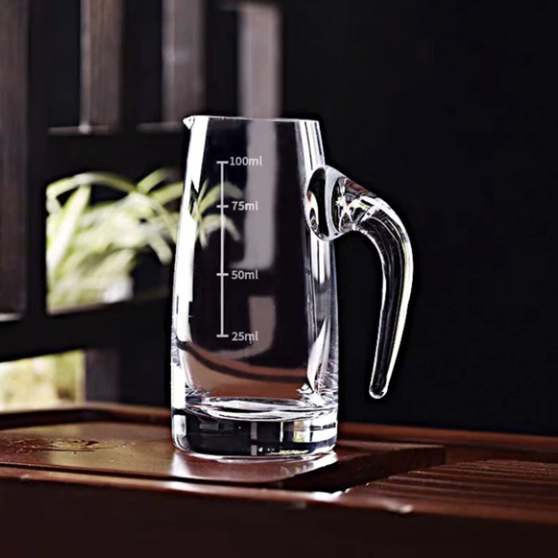 100ml Thick Bottom Glass Baijiu Dispenser Household Whiskey 100ml Thick Bottom Glass Baijiu Dispenser Household Whiskey