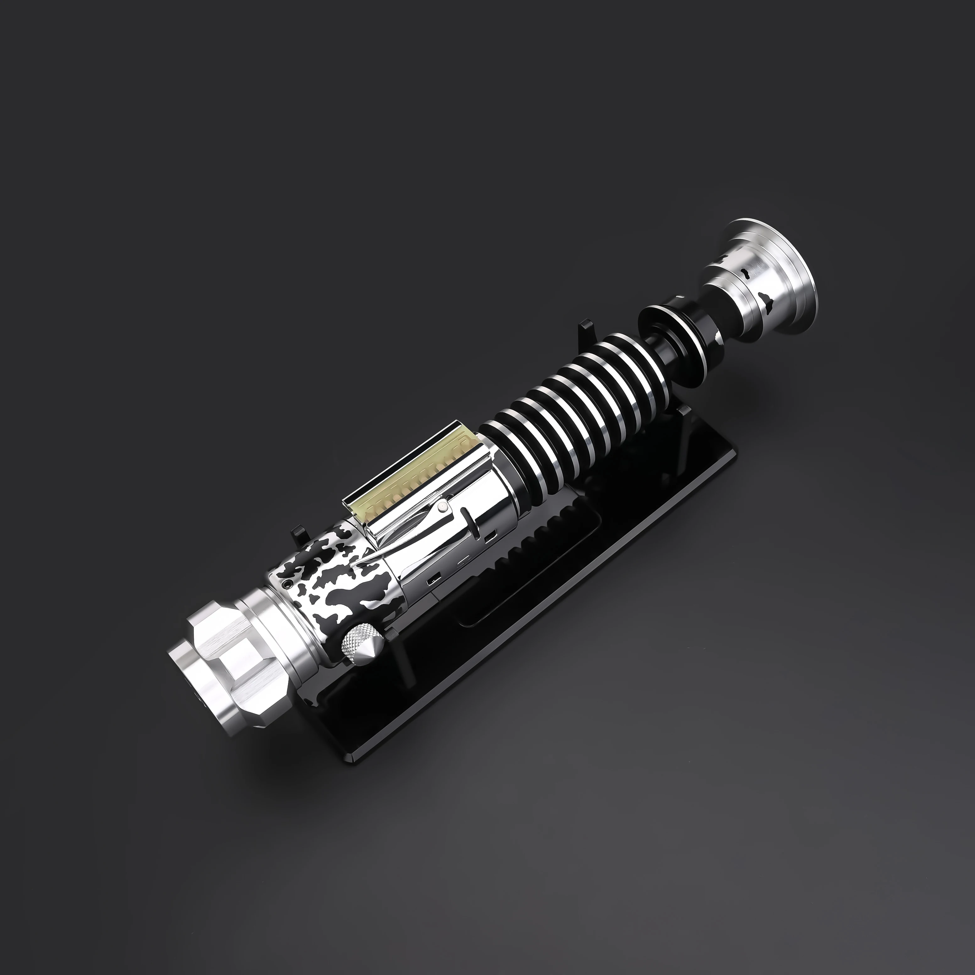 TXQSABER Luke Sywalker V2 lightsaber Proffie Core Bluetooth