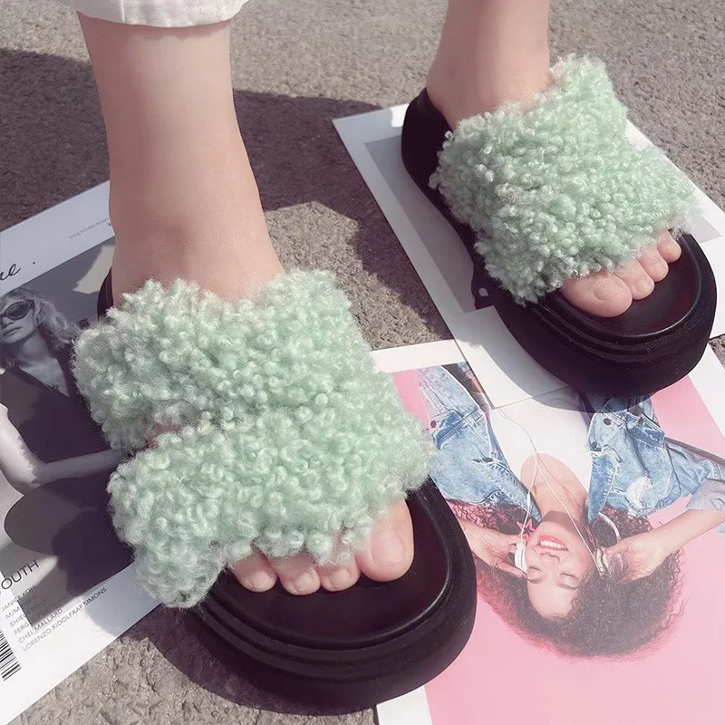 

High Quality Korean Women's Slippers Wool Fashion Soft Sole Slippers Casual Comfortable Flat 2023 New Girls Home Sandals