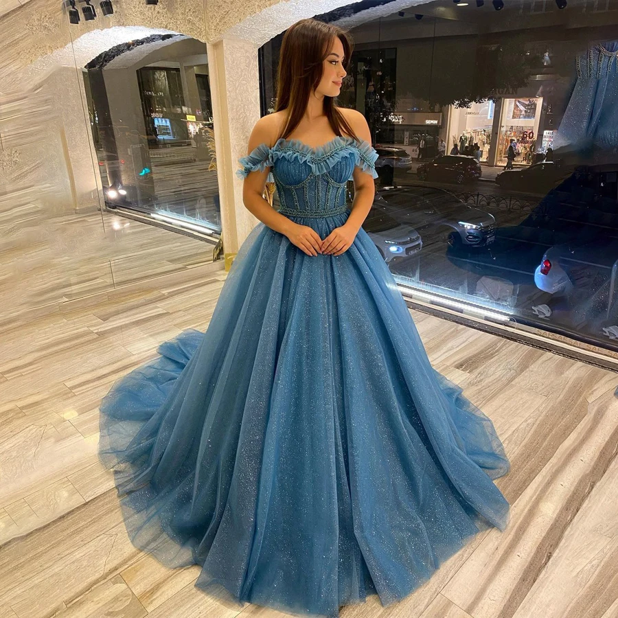 G355, Light Blue Ruffled Pre Wedding Shoot Gown, Size(All)pp – Style Icon  www.dressrent.in