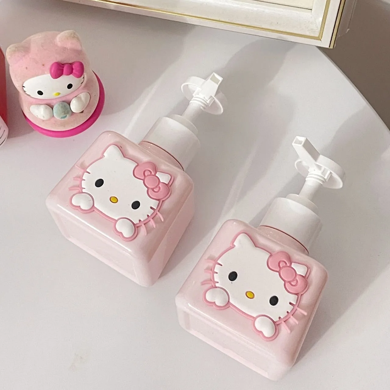 Pink Kawaii Hello Kitty Portable Hand Sanitizer Bottle 3