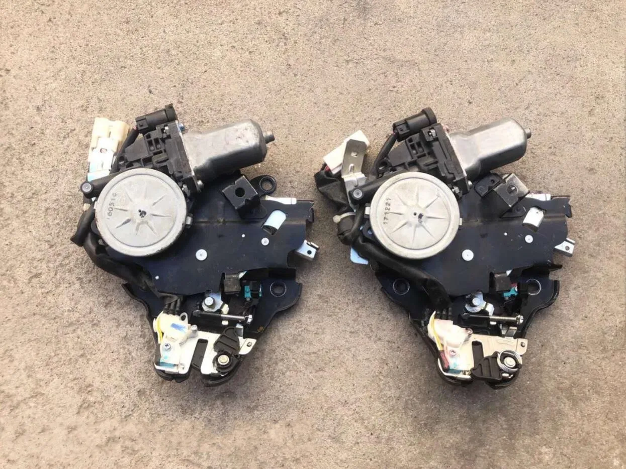 

Original Dismount Car Rear Trunk motor electronic Lid Lock Back Door Lock Tailgate Latch Lock motor for LEXUS LS460 LS430 GS300