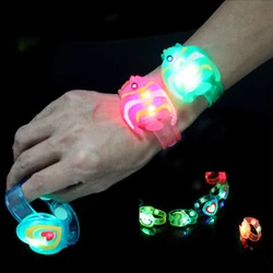 Bracelet lumineux à LED pour enfants, 3 pièces, jouet, cadeau d'anniversaire, montre Bracelet lumineux, cadeau de fête 