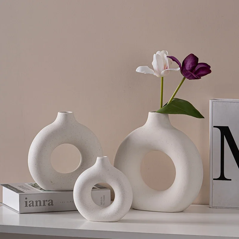 European Pink Ceramic Openwork Vase Flower Arrangement Plant Decoration Entrance Dining Table Vase Interior Ornaments Decoration 4