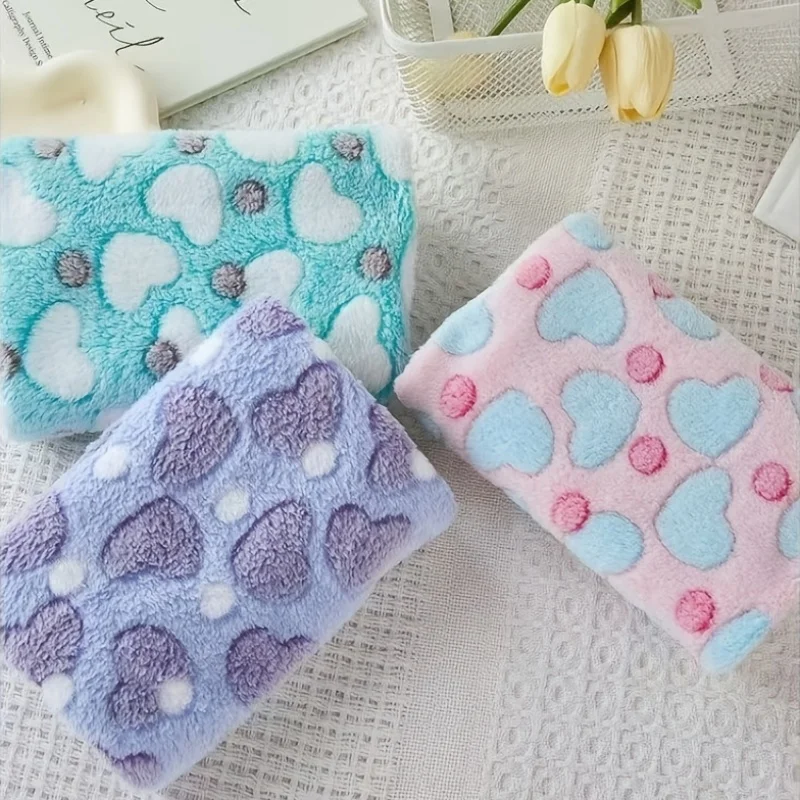 Pet Blanket For Cats And Dogs Machine Washable Warm Bed Mat_voghion.com