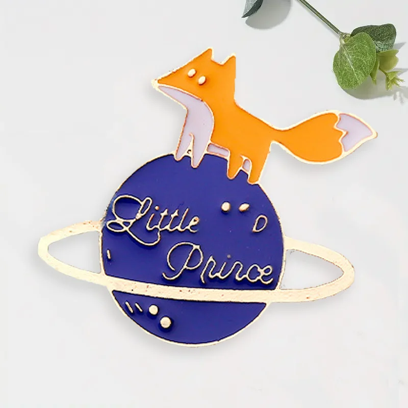 

Cartoon creative brooch Cute Little Fox Brooch best gift for friends and family
