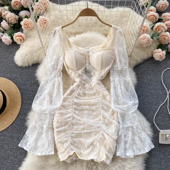 Abito da fata in pizzo floreale da donna elegante francese Sexy scava fuori la manica lunga svasata imbottita con colletto quadrato increspato Mini abito da festa Robe