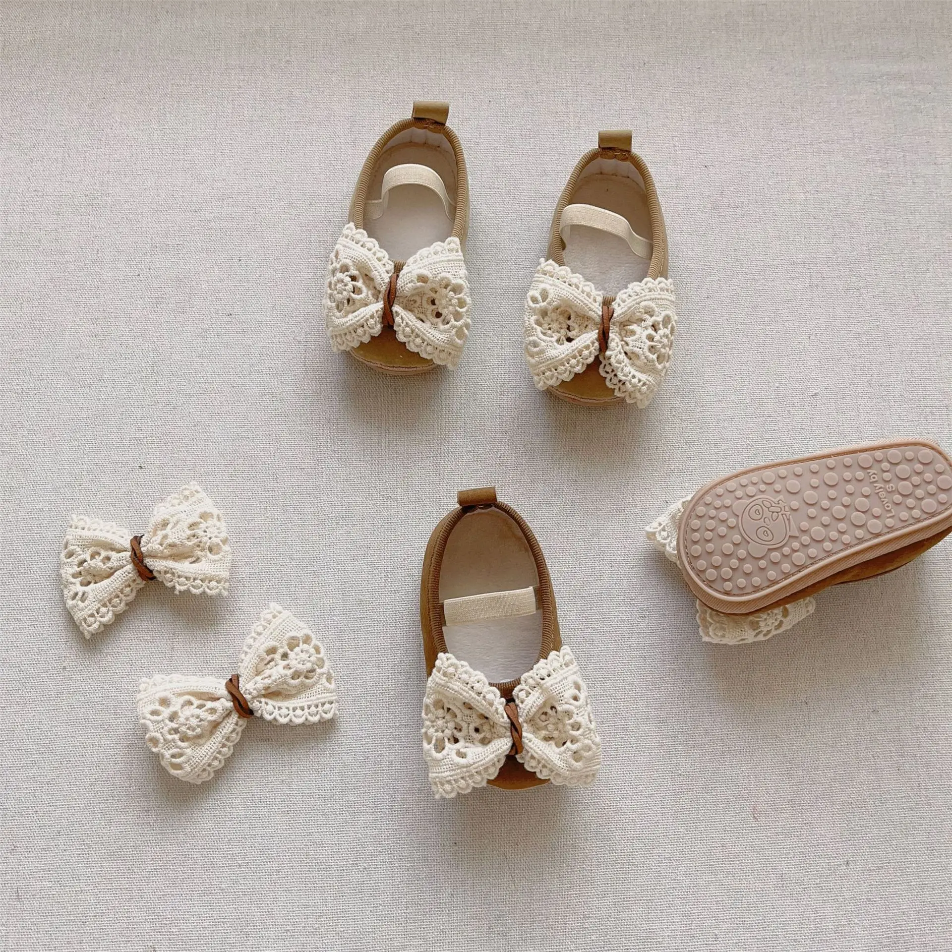 Baby Shoes 2025 Autumn Warm  Non-slip Soft-soled Shoes First Walker Toddler Crib Shoes 3
