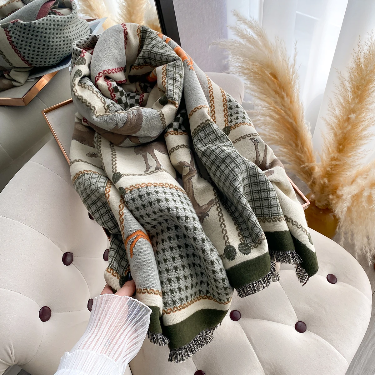 New Luxury Brand Two-Sided Jacquard Scarf Cashmere Soft Warm Fringe Pashmina The Horse Shawl Winter Coldproof Windproof Blanket