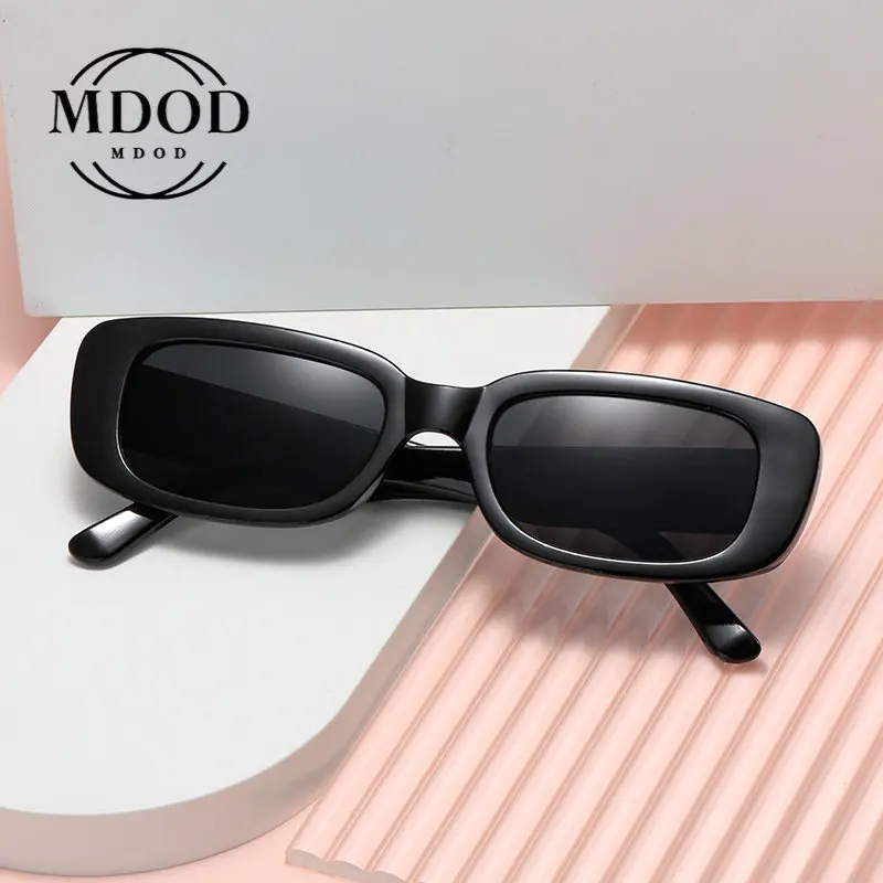 

Солнцезащитные очки в маленькой квадратной оправе модные новые индивидуальные модные солнцезащитные очки для уличного фото солнцезащитные очки для мужчин и женщин