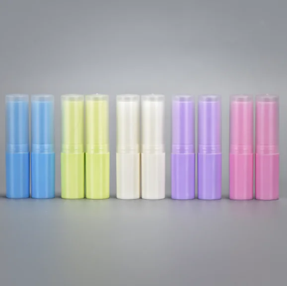 

100 шт/лот 4g пластиковая трубка для губной помады многоразовые бутылки 4 мл пустая трубка для бальзама для губ для косметической упаковки