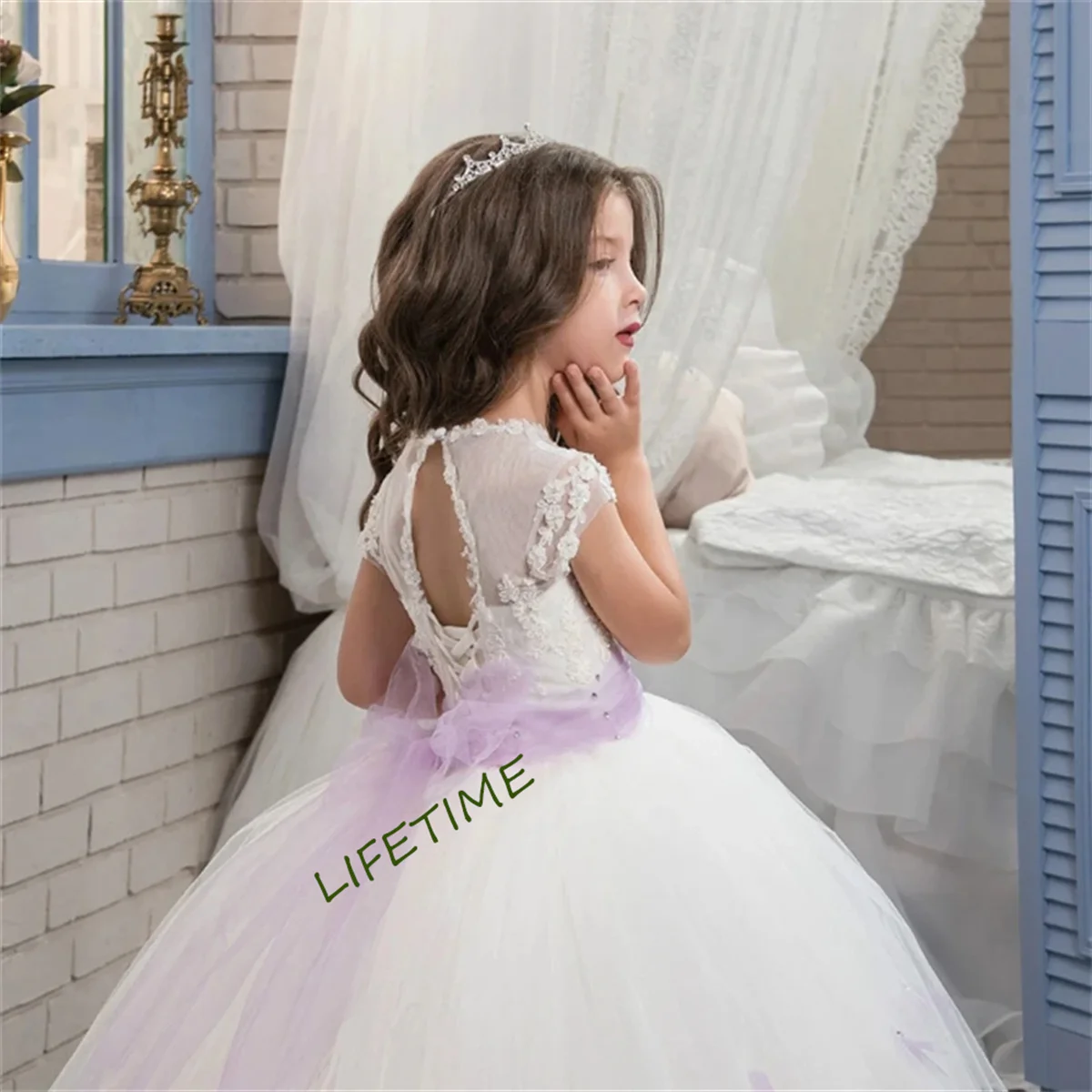 

Элегантное платье с цветочной аппликацией для девочек, Тюлевое Пышное кружевное платье в пол с бантом для свадьбы, подружки невесты, принцессы, дня рождения, стандартное бальное платье