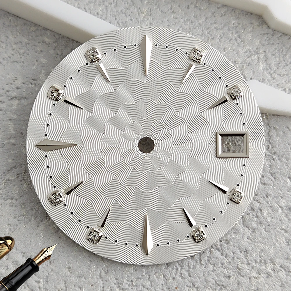 Customized Logo Cocktail Dial 29mm Improved Watch Accessory