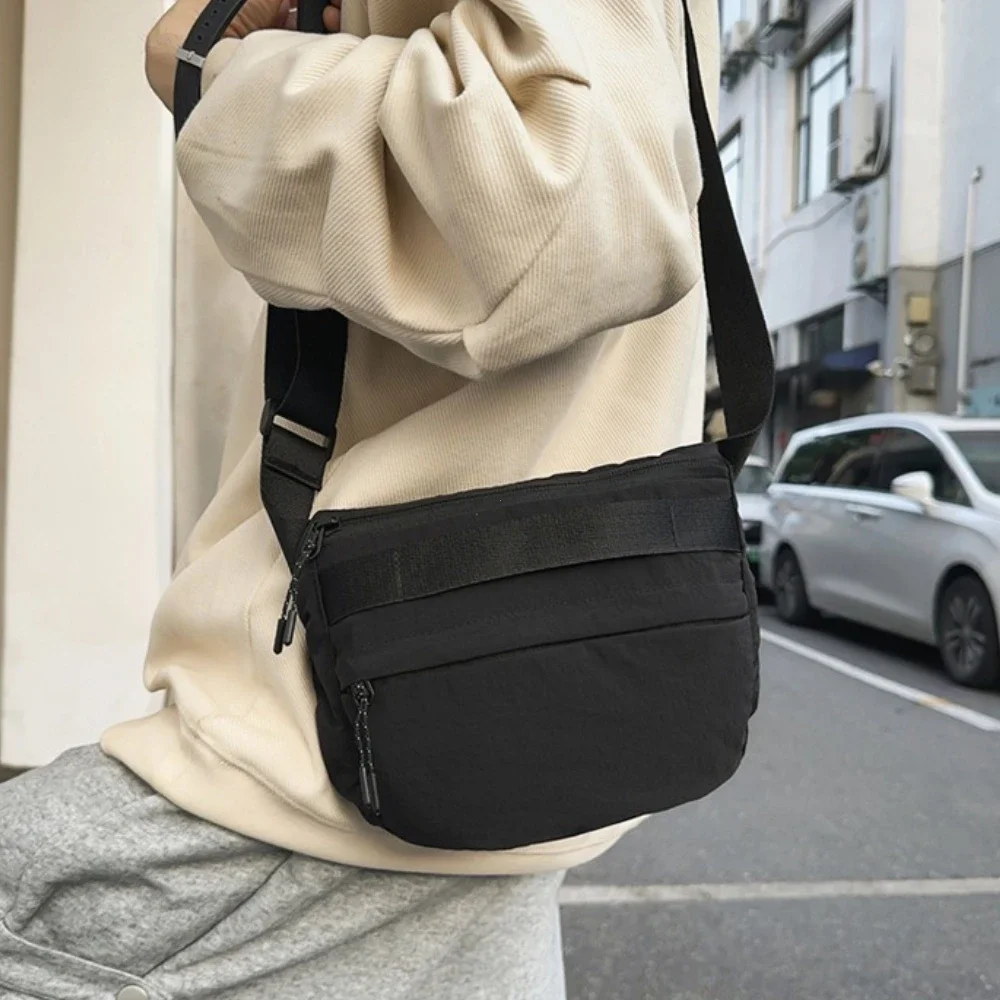 Sling Bag for Cycling & Commuting, Lightweight Large Capacity Travel Shoulder Bag, Unisex Sports Waist Pack Casual Outdoor