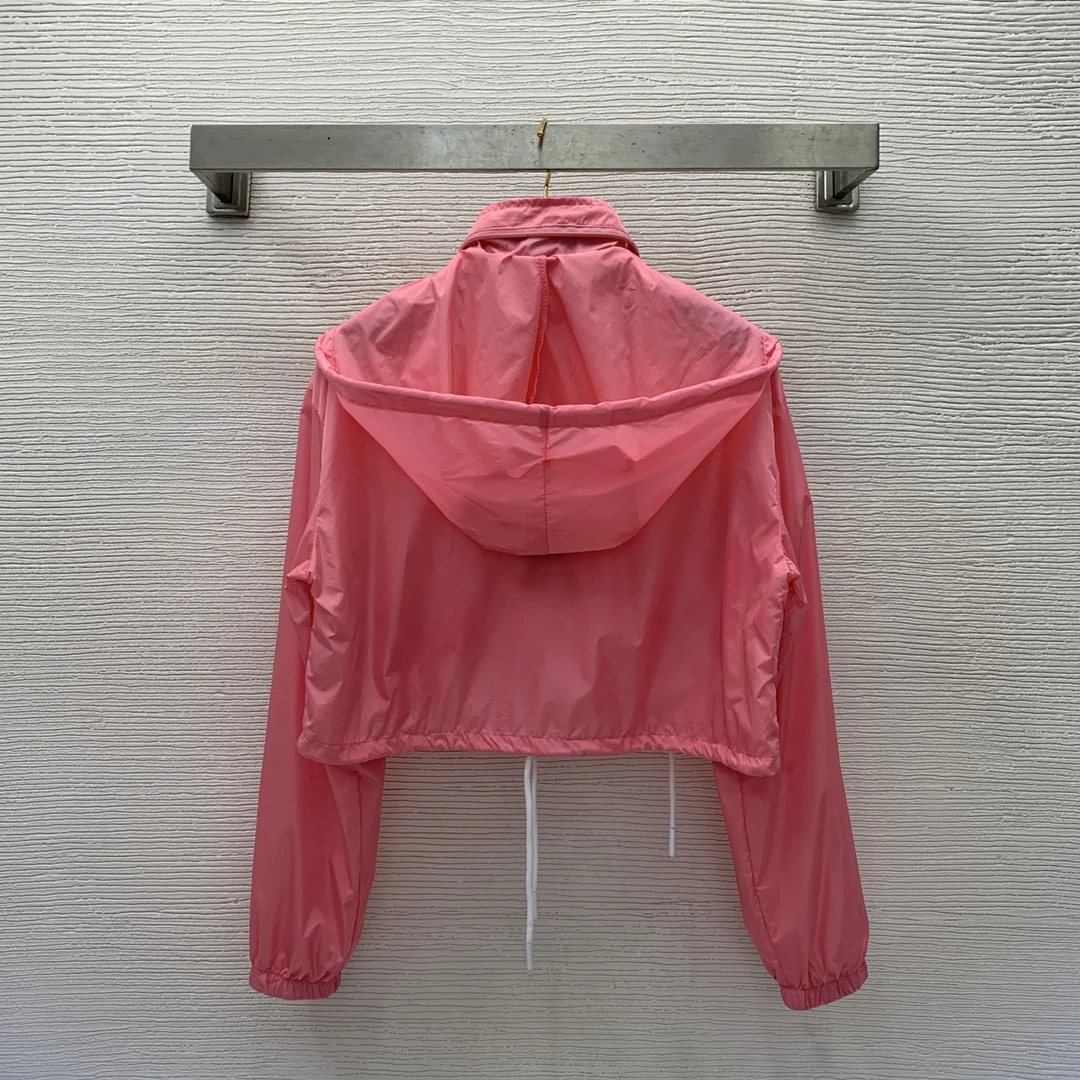 

2024 New Sports Sunscreen Short Coat Women's Summer Fashion
