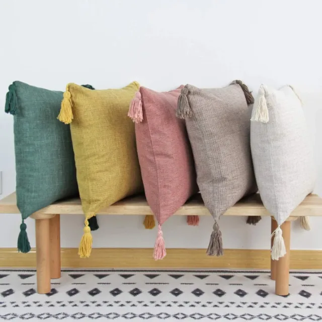 Housse de coussin/housses de coussin en lin massif, européenne avec glands, 18x18 pouces, décoration de maison carrée décorative pour canapé d'enfants 1