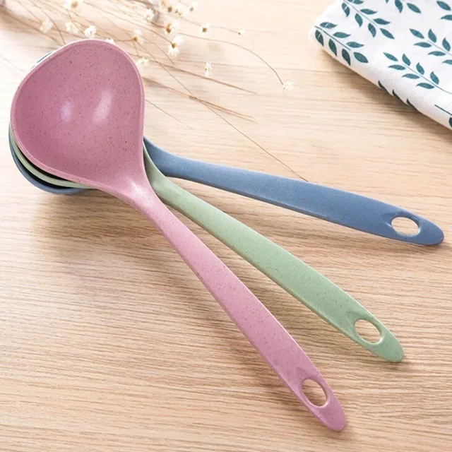 Stoviglie Mestolo per zuppa di paglia di grano 4 colori Manico lungo Zuppa Cucchiaio di riso Pasto Piatti Palette Forniture da cucina Strumento di cottura 4
