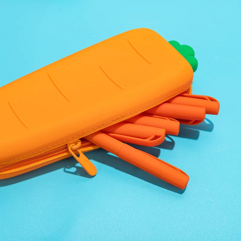 1pc Carrot Shaped Random Pencil Case