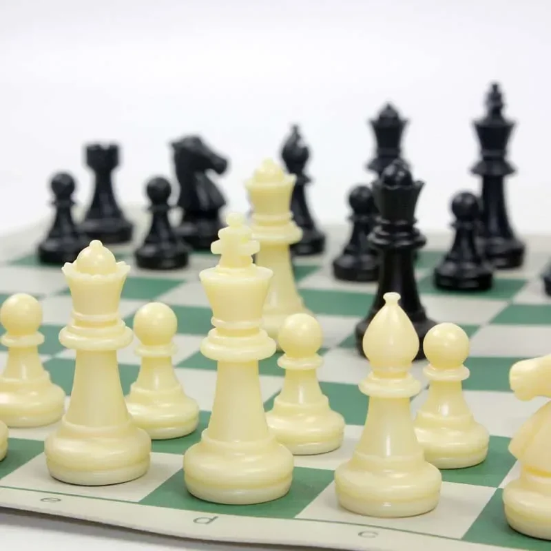 Chess Pieces and Board 65/75 Resin Chess Pieces With Chess Board Set Games Medieval Chesses Set With 34cm/42cm Chessboard