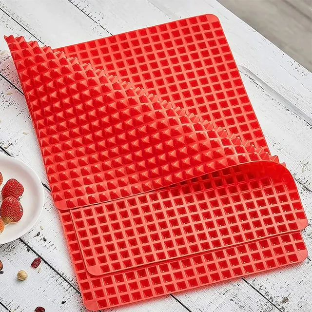 1 piece red pyramid silicone baking mat Non-stick bacon microwave baking tray Pastry mat Red barbecue grill mat Baking supplies 2