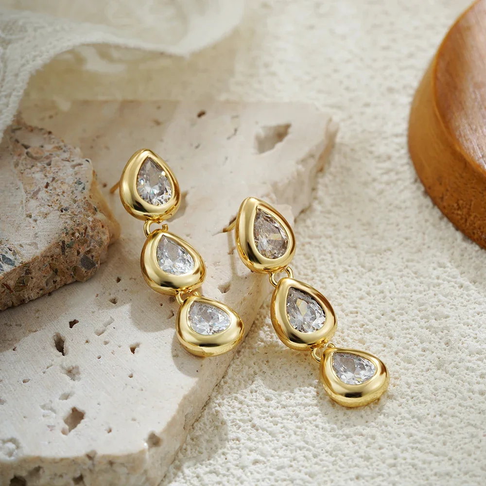 Stainless Steel Waterdrop Shape Crystal Dangle Earrings for Women Glossy Metal PVD Gold Plated Droplet Stud Trend Ear Jewelry