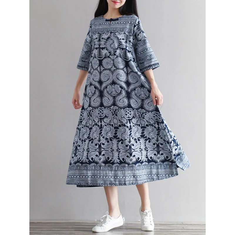 

2022 Summer New Cotton and Linen Dress Long Ethnic Style Women's Robe Retro Bule Printing Loose Literary Skirt Dresses Women