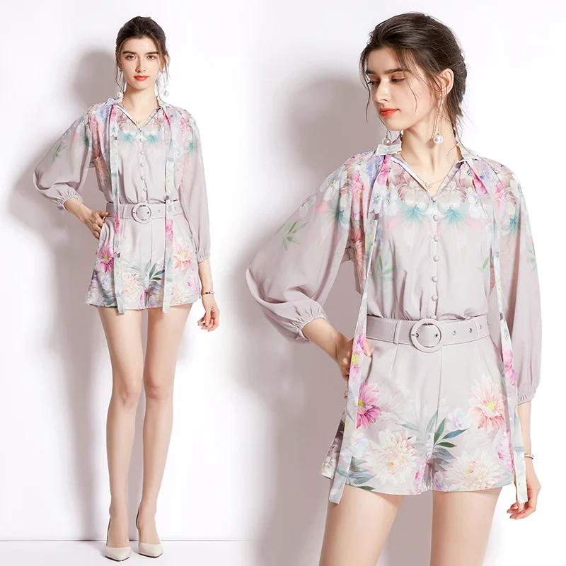 

Original design - 2022 chun xia ribbon agaric side v-neck shirt + accept waist pants suit