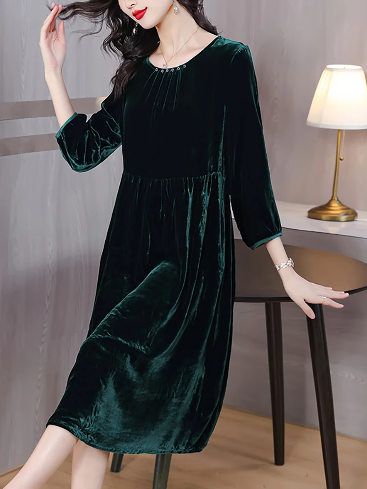 

2024 Black Korean Vintage Hepburn Midi Dress Autumn Winter Velvet Elegant Luxury Party Vestidos Women Fashion Casual Loose Dress