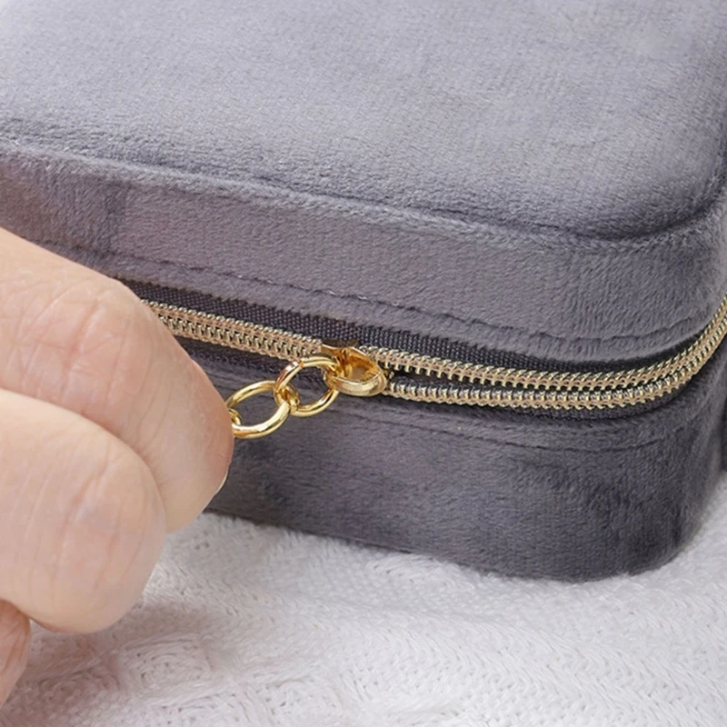 

High-end Square Zipper Jewelry Box Travel Portable Jewelry Storage Bag Bracelet Earrings Jewelry C1FC