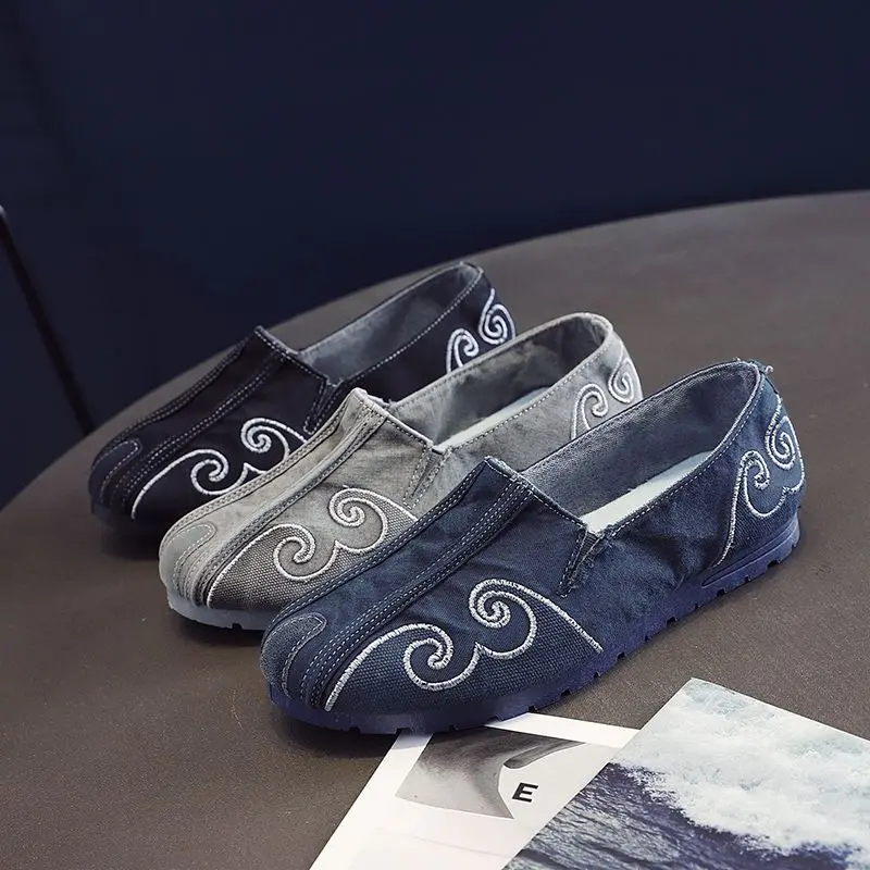 chinese style men embroidery old peking shoes new summer