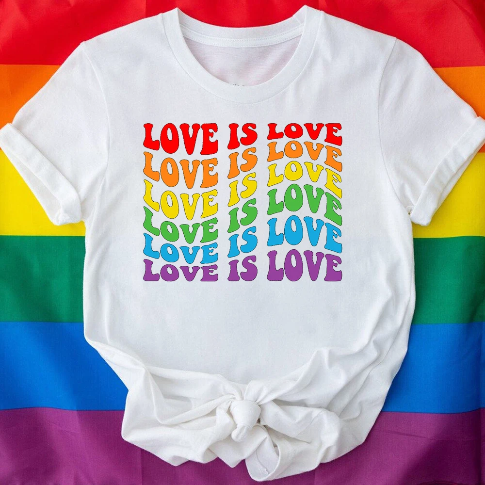 

Женская футболка с принтом Love Is Love, радужная Футболка с принтом ЛГБТ-месяца, топы для девушек, летняя одежда, графический наряд Love Wins