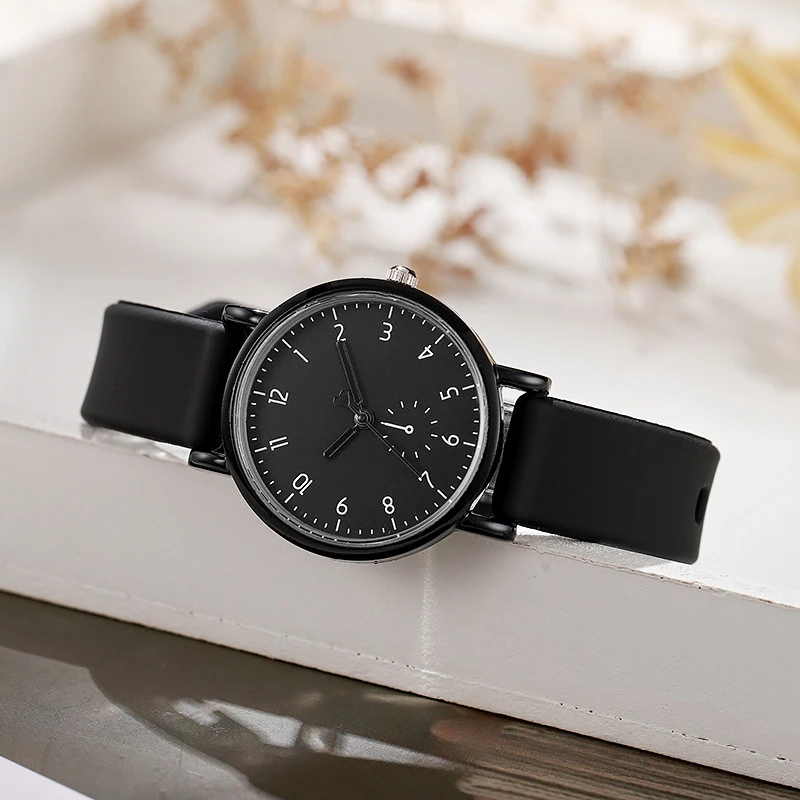 Women's Watch Fashion Simple Quartz Watch Student Sports Watch
