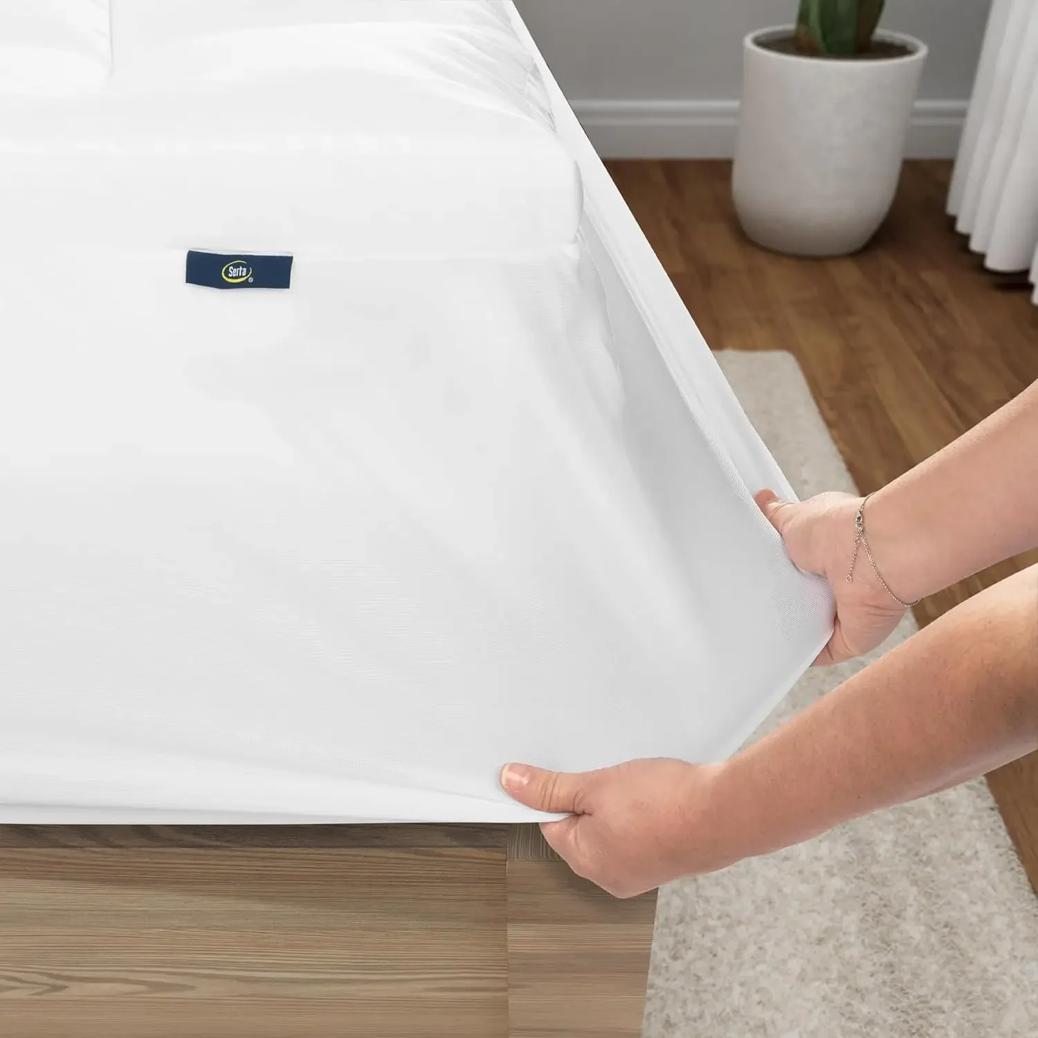 Serta Memory Flex Soft Queen Mattress Topper, 2" Pillow Top Mattress Pad, Cushioning Stain Resistant Mattress Protector with 15" 3